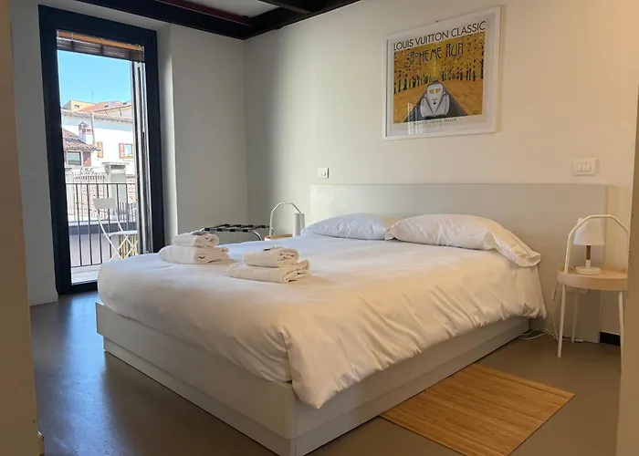 Veronajourneys Daire Verona