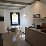 维罗那旅程公寓 *