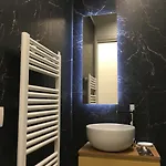 维罗那旅程公寓 *