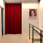 维罗那旅程公寓 公寓 *