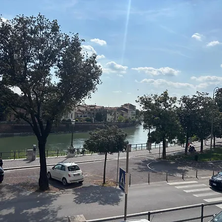 Veronajourneys Appartement *