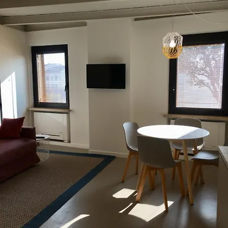Veronajourneys Apartamento Verona